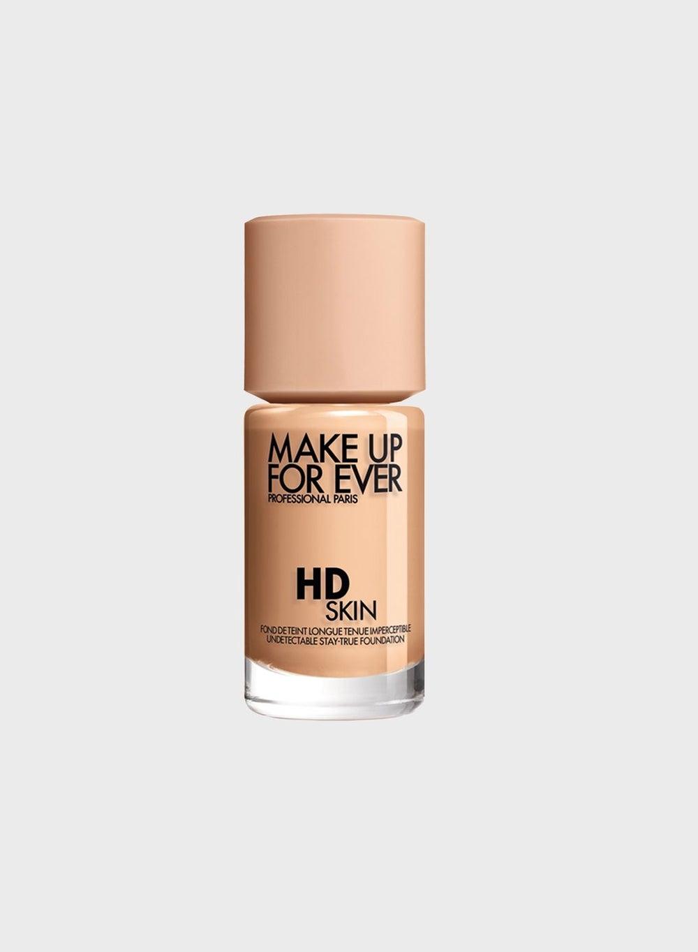 2Y20 Soft Beige HD Skin Foundation: Seamless Coverage - Image 1