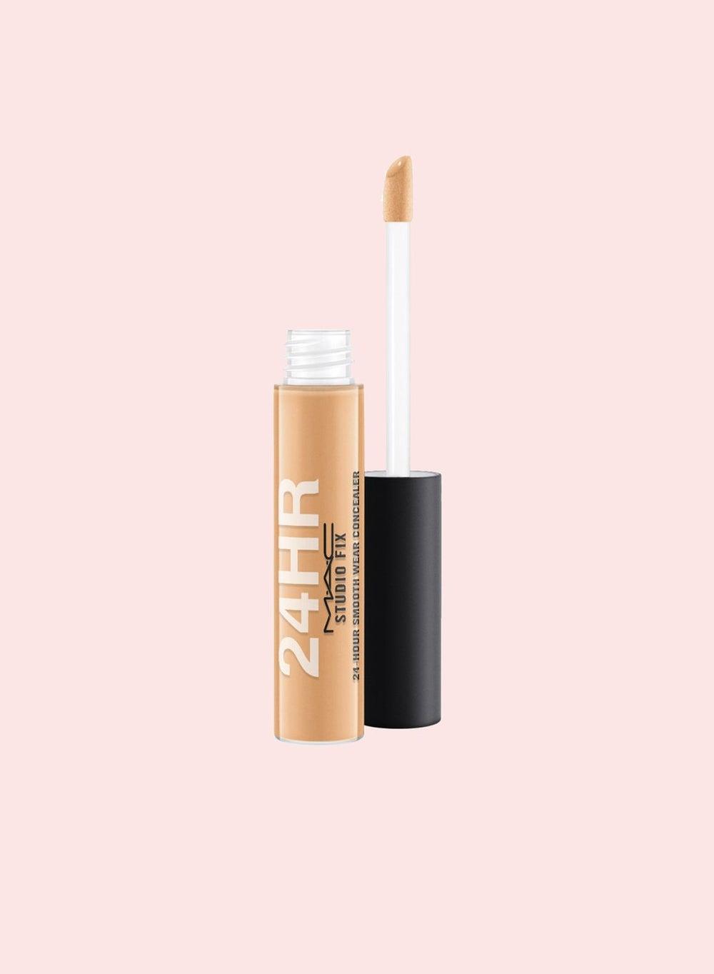 Studio Fix NC44 Smooth Wear 24H Concealer - Image 1