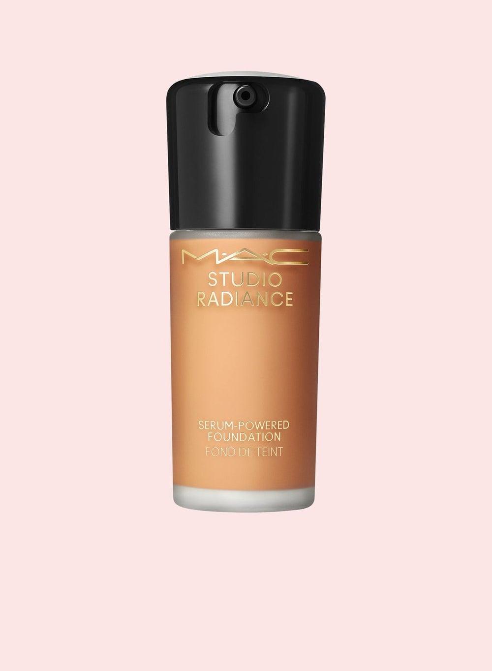 Studio Radiance NW43 - Serum-Infused 24-Hour Foundation - Image 1