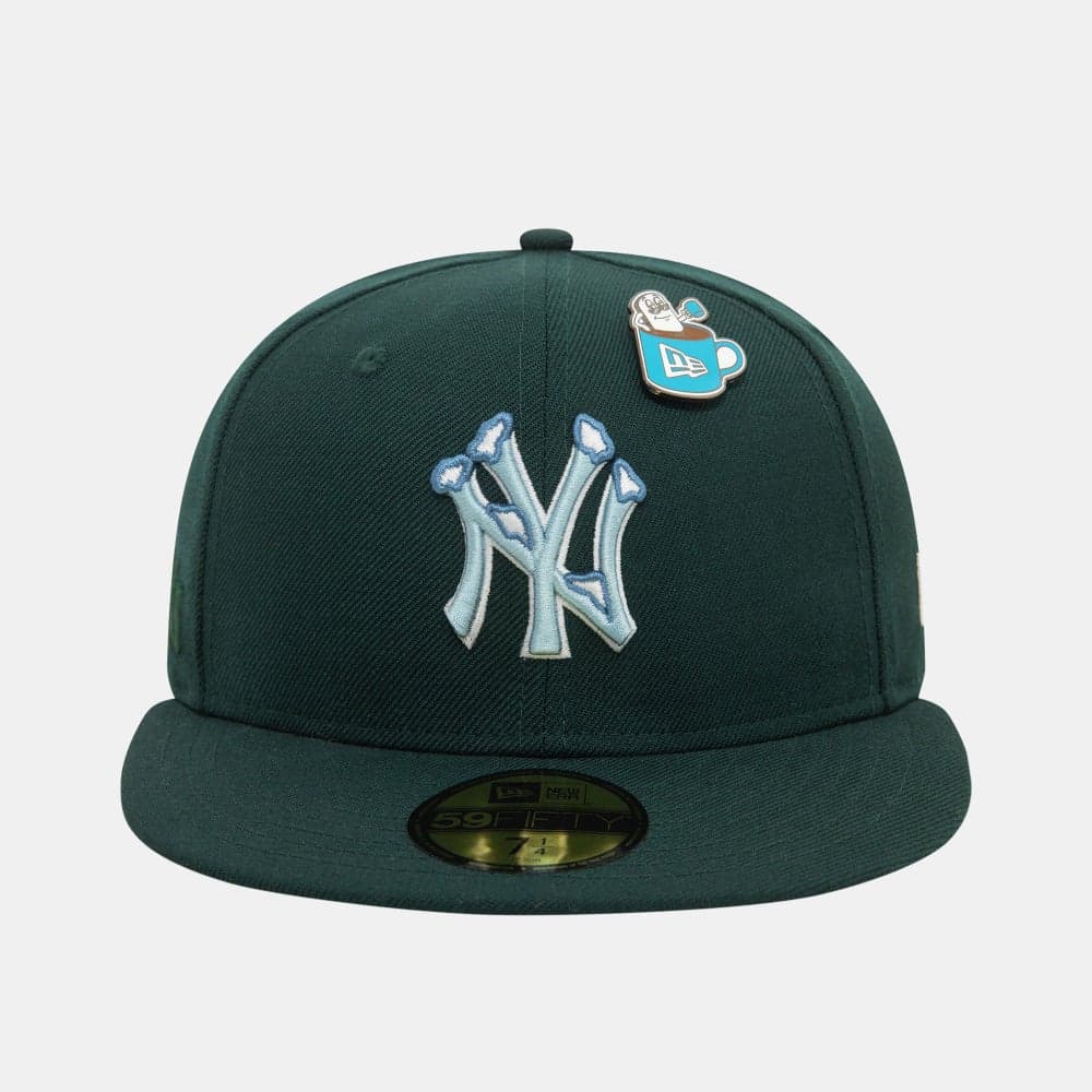 New Era MLB New York Yankees 59FIFTY Wool Cap with Pin - Image 1