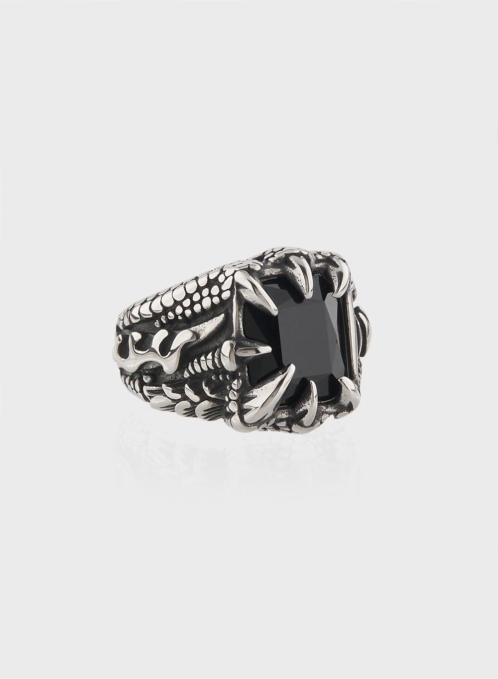 Seventy Five Elegant Black Stone Men's Ring - Image 1