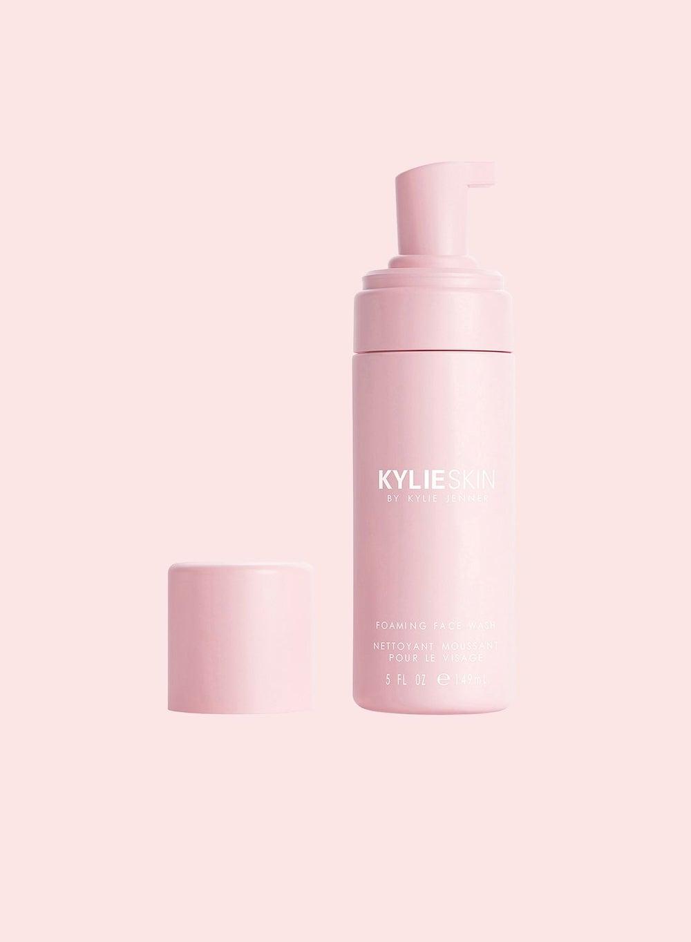 Luminous Glow Foaming Cleanser with Coconut & Glycerin - Image 1