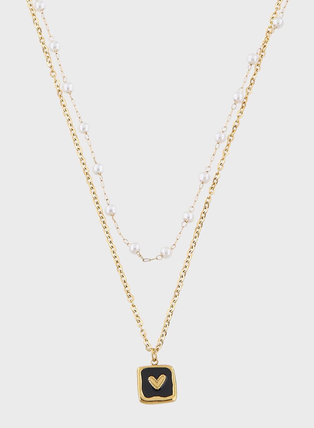 Staurtz Little Heart Black Pearl Necklace - Elegance Redefined - Image 1