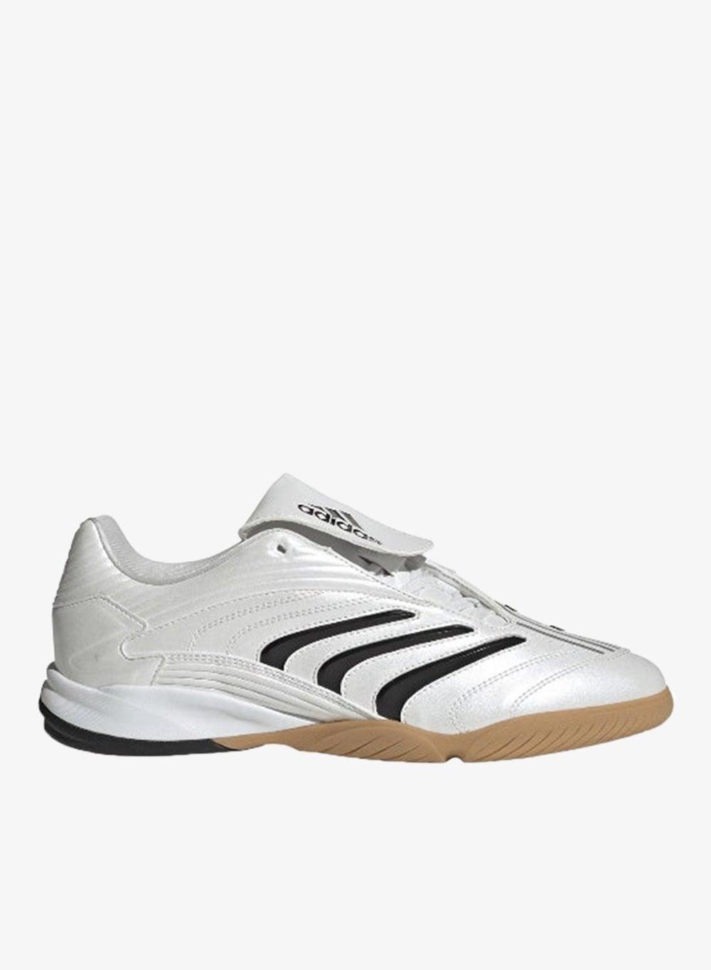 Predator Sala: Elegance Meets Sport in Low-Top Shoes - Image 1