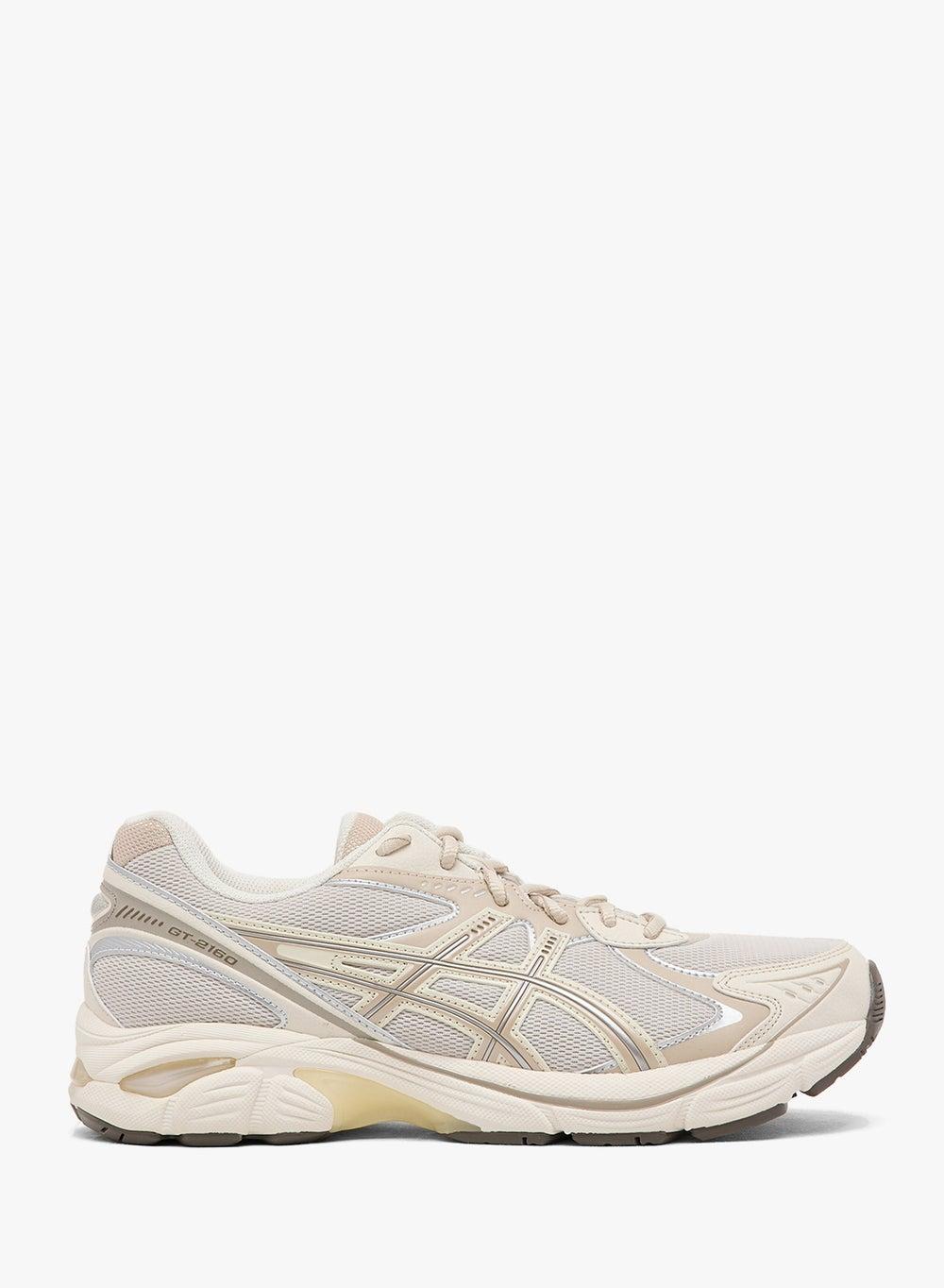 GT-2160 Beige Low-Top Sneakers for the Discerning Gentleman - Image 1