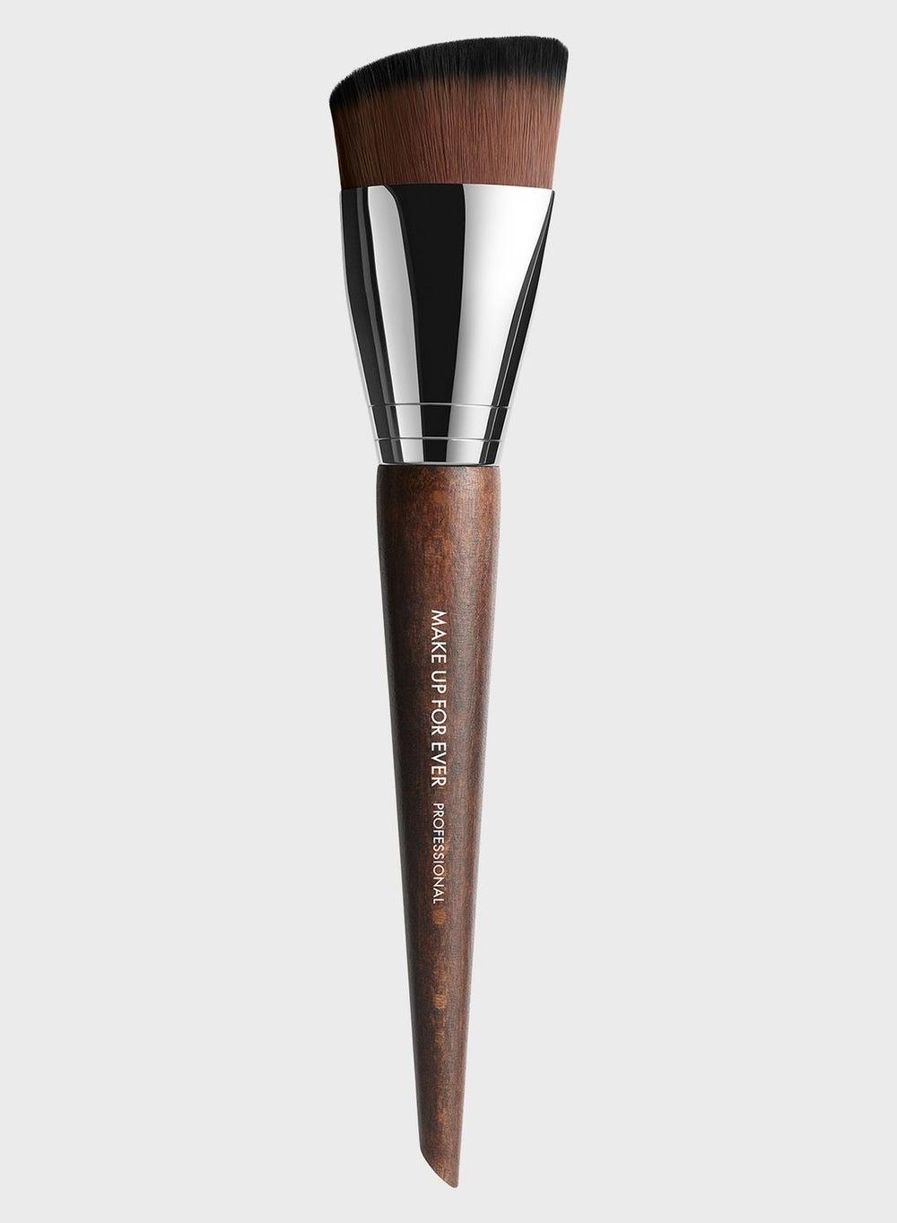 Luxurious Foundation Brush #118 for Flawless Application - Image 1