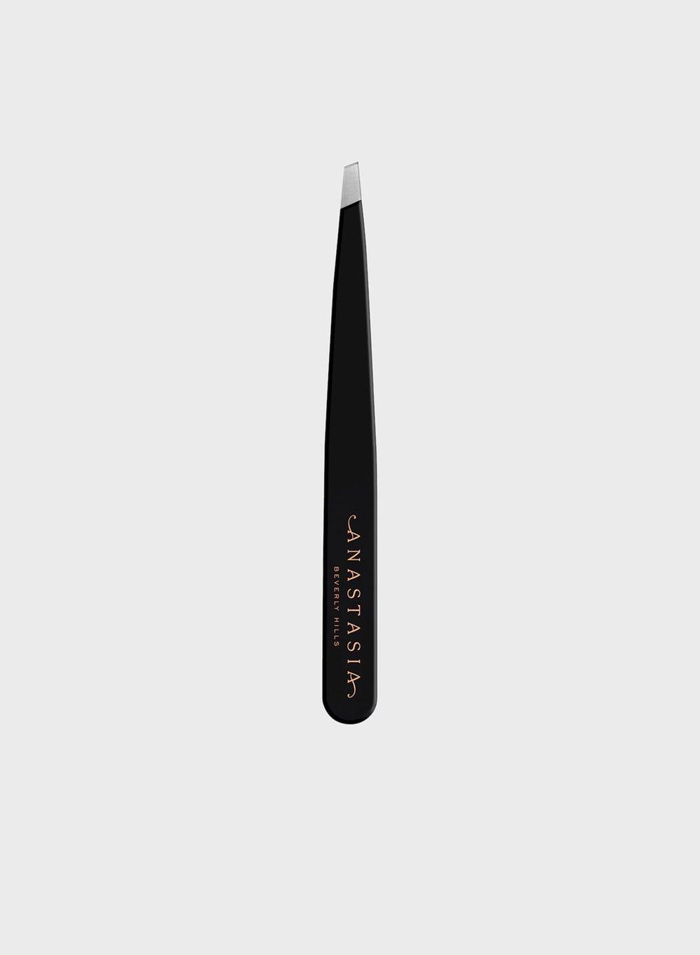 Precision Slant-Tip Expert Tweezer 689304055031 - Image 1