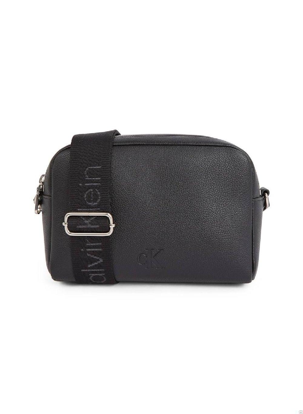 Calvin Klein Jeans Ultralight Double Zip Crossover Bag - Image 1