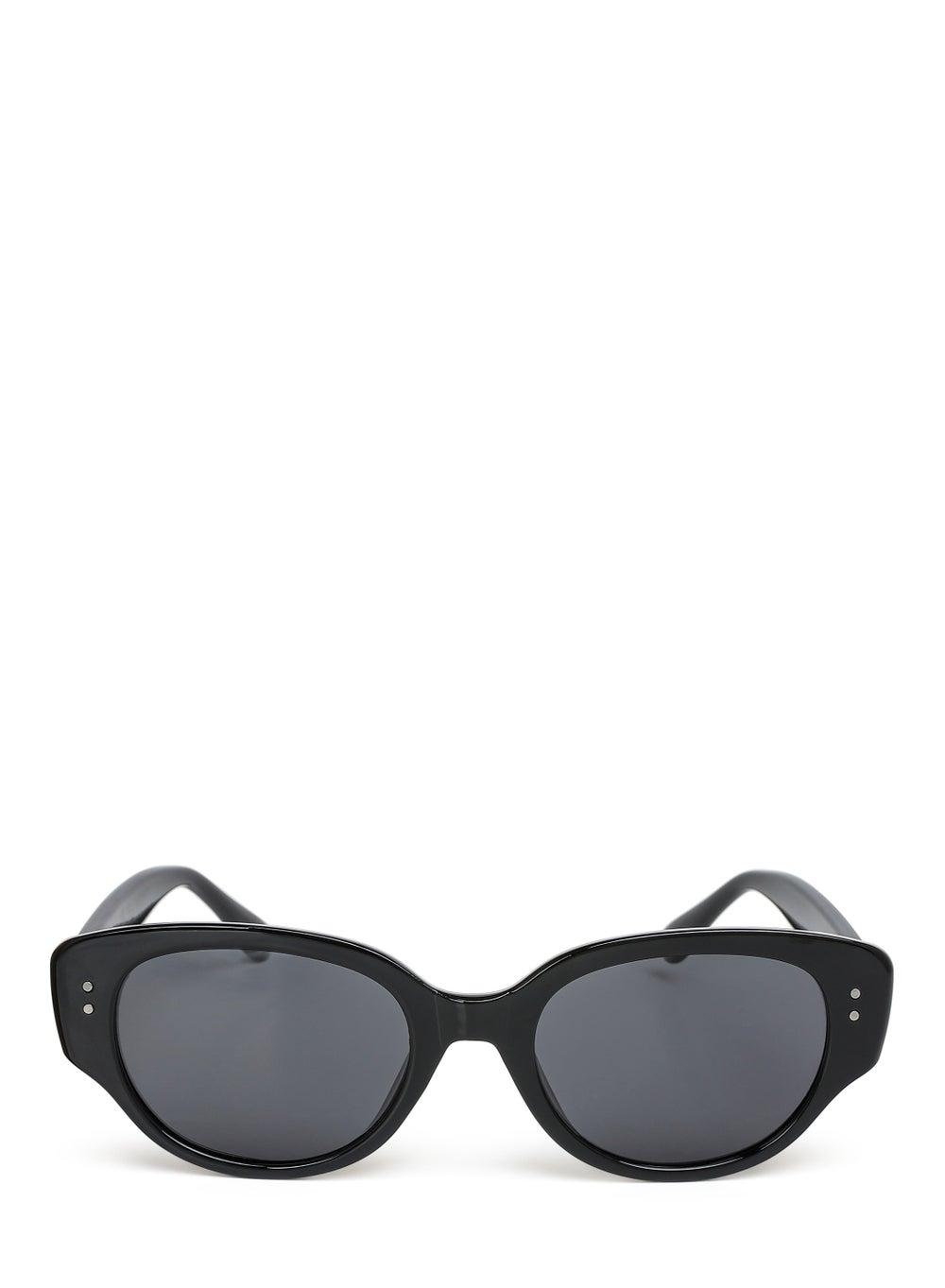 London Rag Cat Eye Sunglasses - Timeless Black Elegance - Image 1