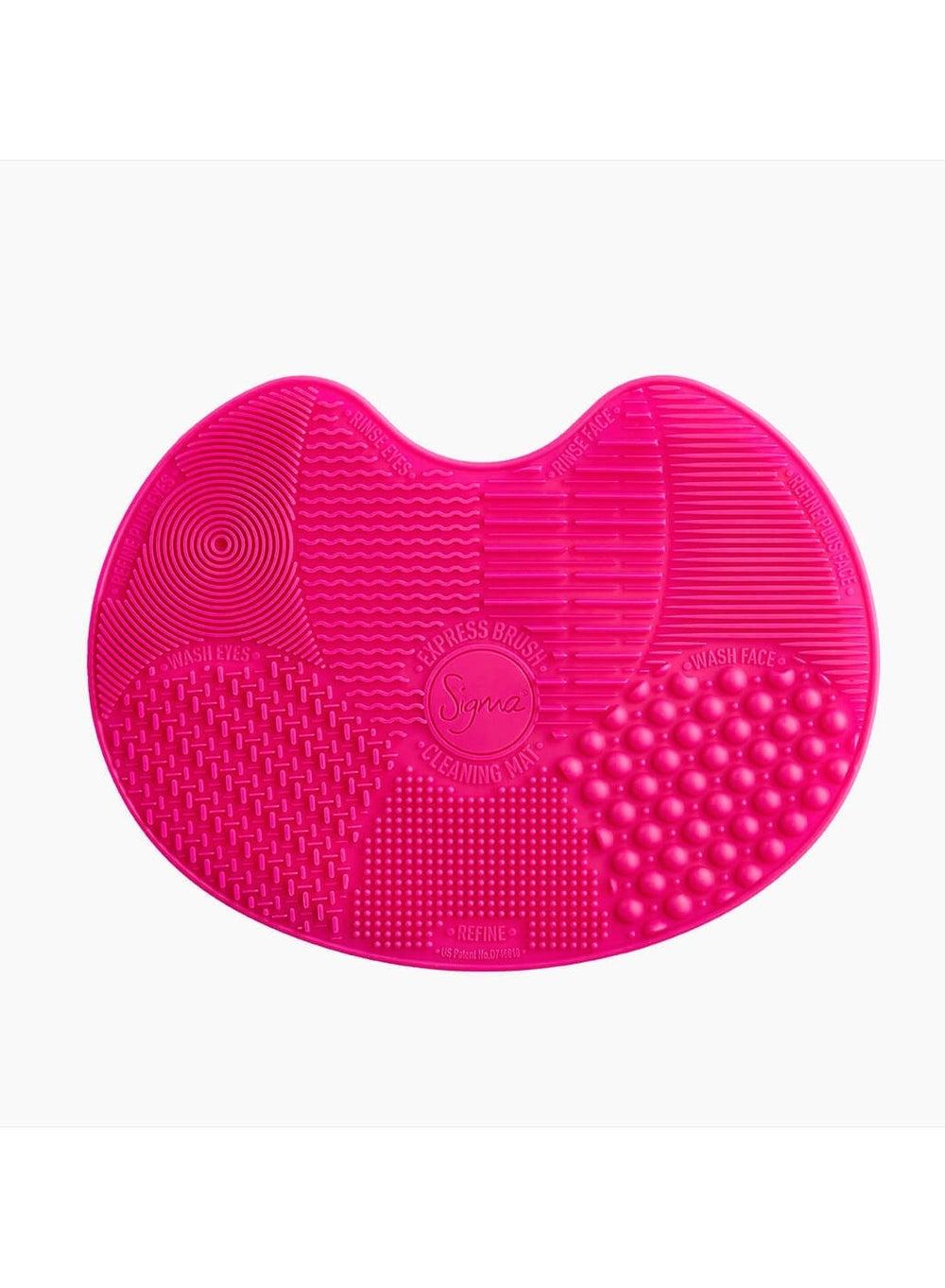 Spa® Express Silicone Brush Cleaner Mat - Image 1