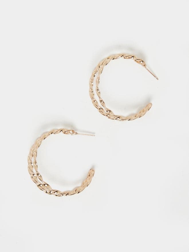 Styli Triple Hoop Earrings: Timeless Elegance for Her - Image 1