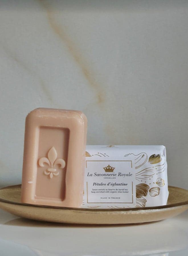 Pétales d'Églantine 100g - Luxurious French Rose Soap - Image 1