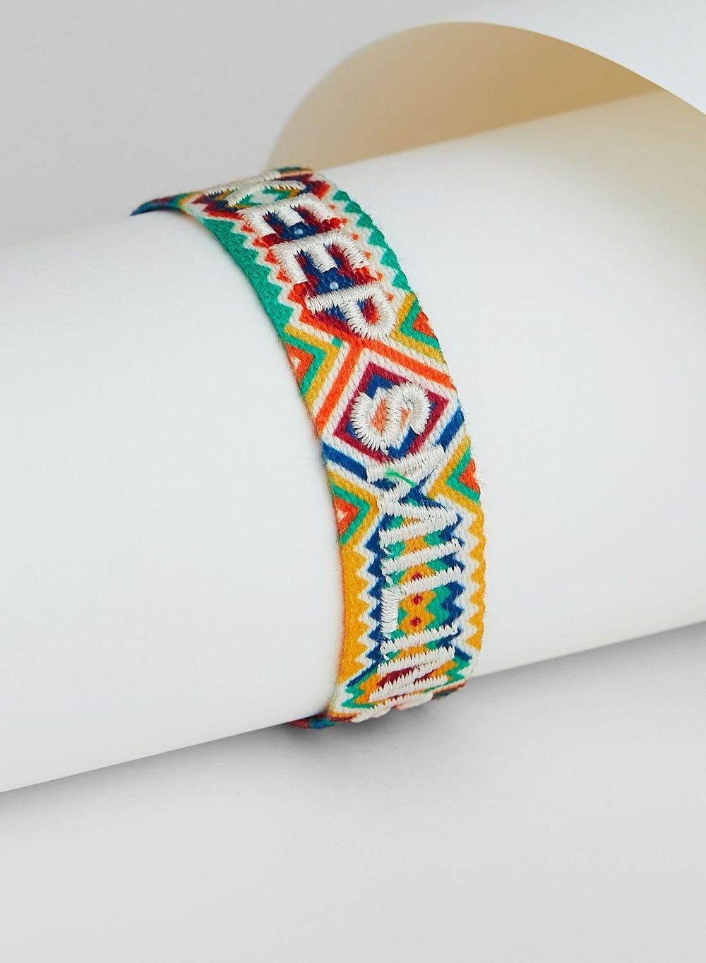 Fashionbox Elisa Keep Smiling Handmade Bracelet - Image 1