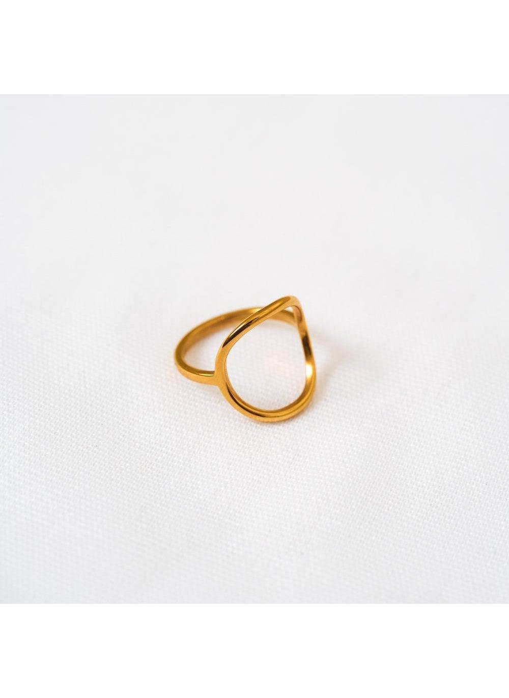 Noya Camille Oval Ring – Elegance in Simplicity - Image 1