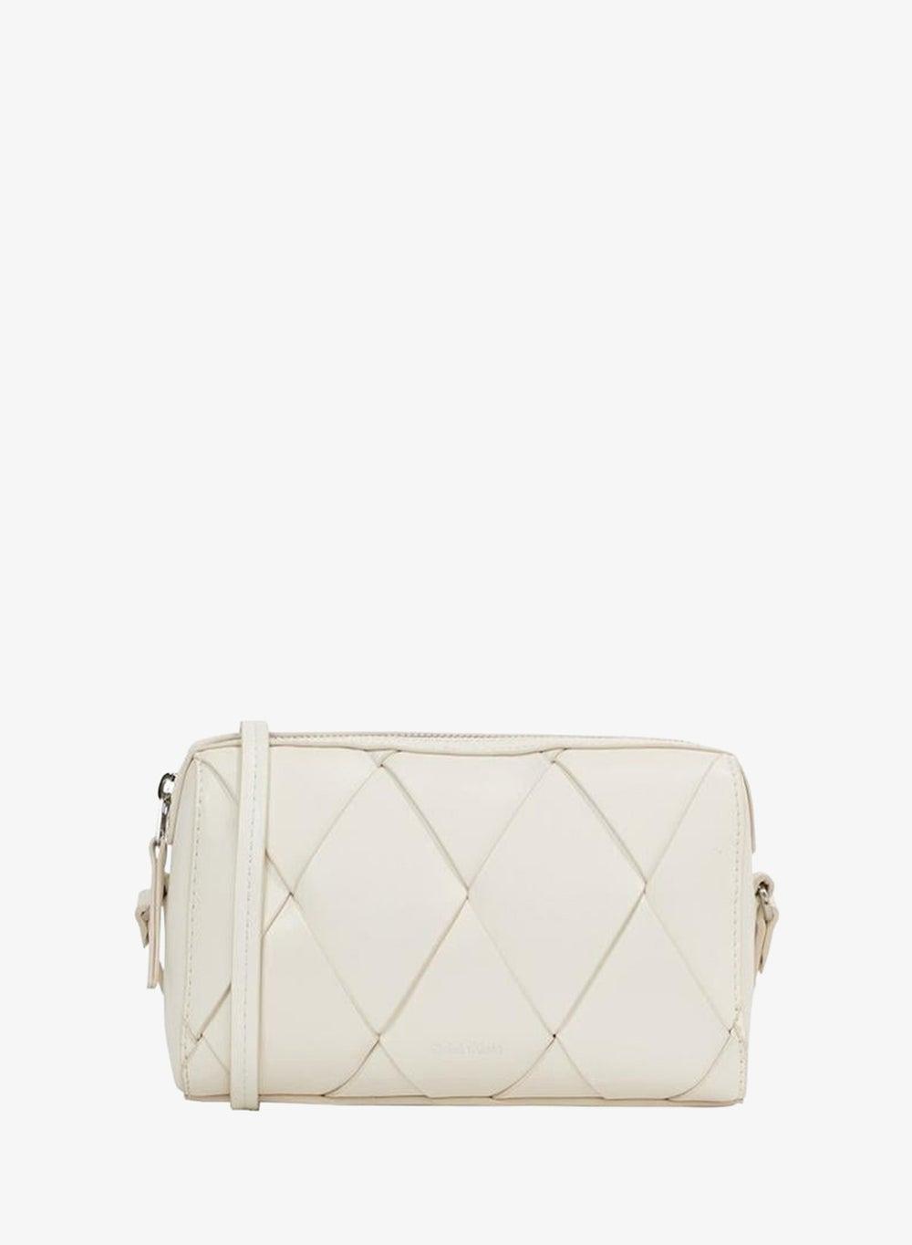 CALVIN KLEIN Sleek Essentials Camera Bag for Women - Image 1