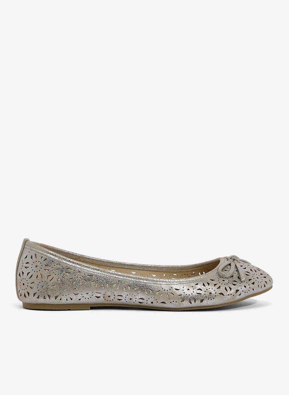 Elegant Silver Ballerina Flat - Sophistication Meets Comfort - Image 1