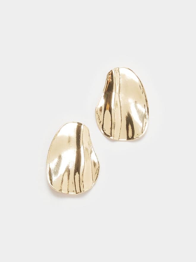 Styli Chic Casual Stud Earrings for Women - Image 1
