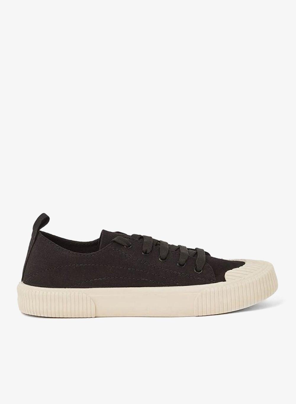Styli Canvas 7004528601Black - Sleek Men’s Low-Top Sneakers - Image 1