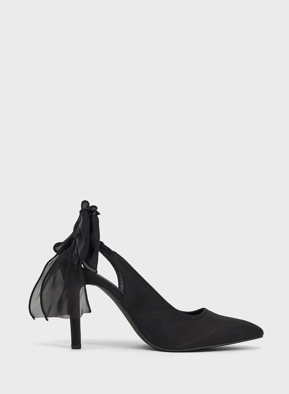 Elegant Black Heeled Pumps with Charming Bow Detail - Image 1