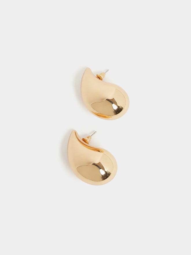 Styli Elegant Chunky Hoop Earrings - Chic Accessory for Women - Image 1