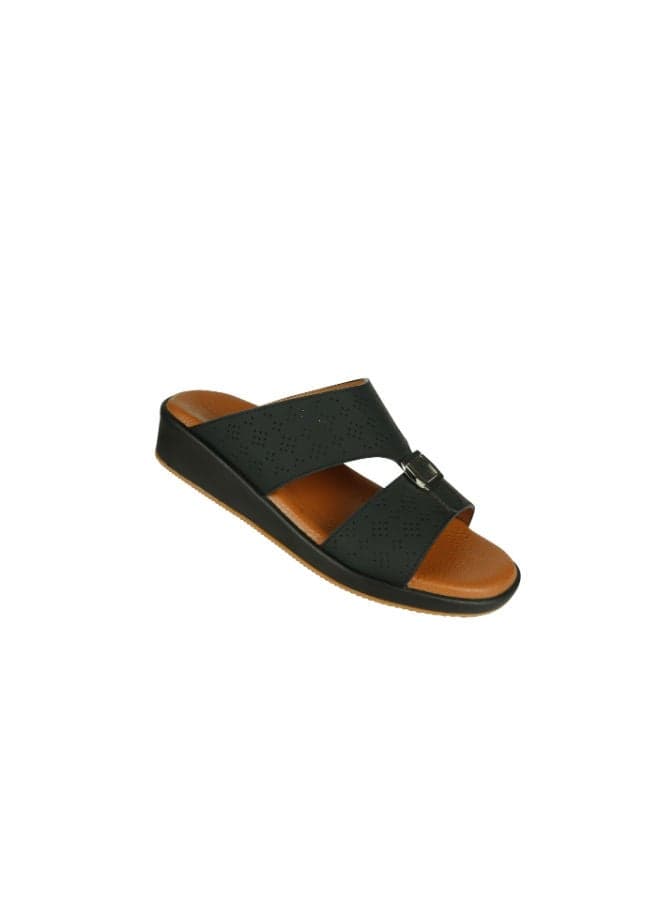 Barjeel Uno BMSA-119: Luxe Black Arabian Sandals for Boys - Image 1