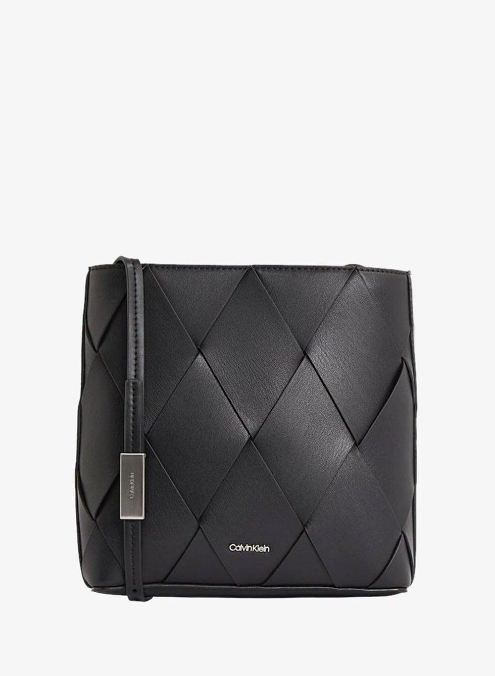 CALVIN KLEIN Elegant Square Crossbody - Compact & Stylish - Image 1