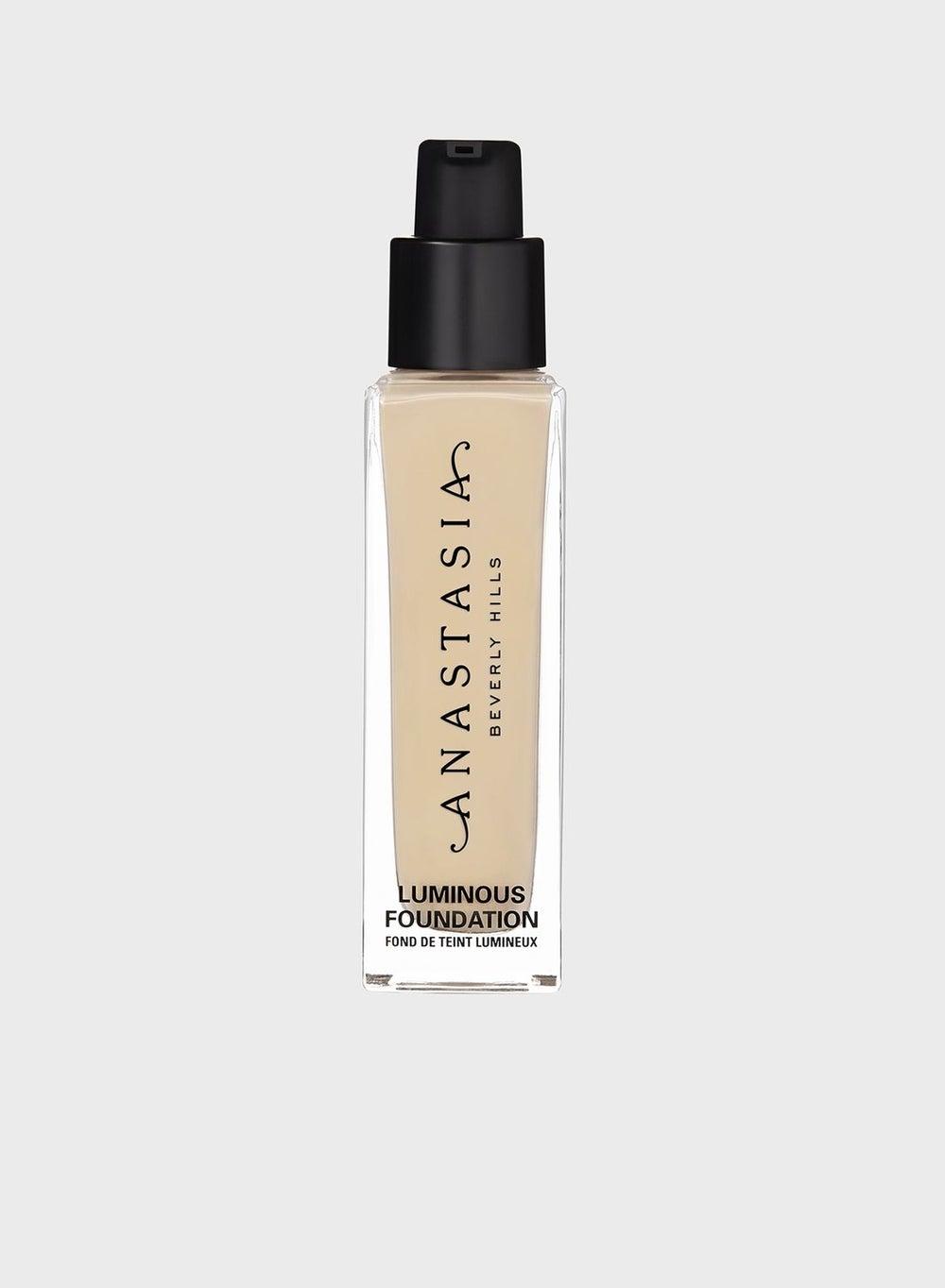 Radiant Glow Luminous Foundation 160C - Seamless Coverage - Image 1