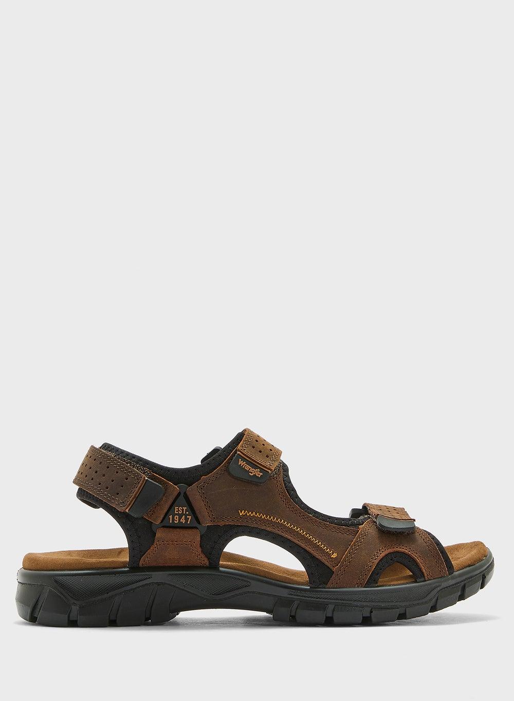 Wm31213A 064 Reef Elegance: Chic Brown Slip-On Sandals - Image 1
