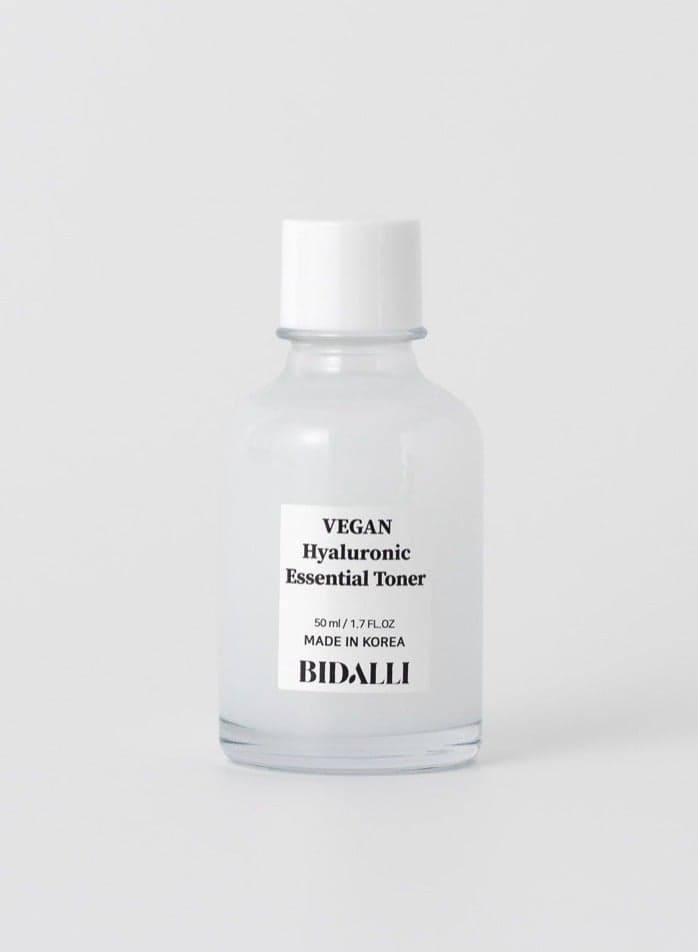 Vegan Hyaluronic Essential Toner for Sensitive Skin - Image 1