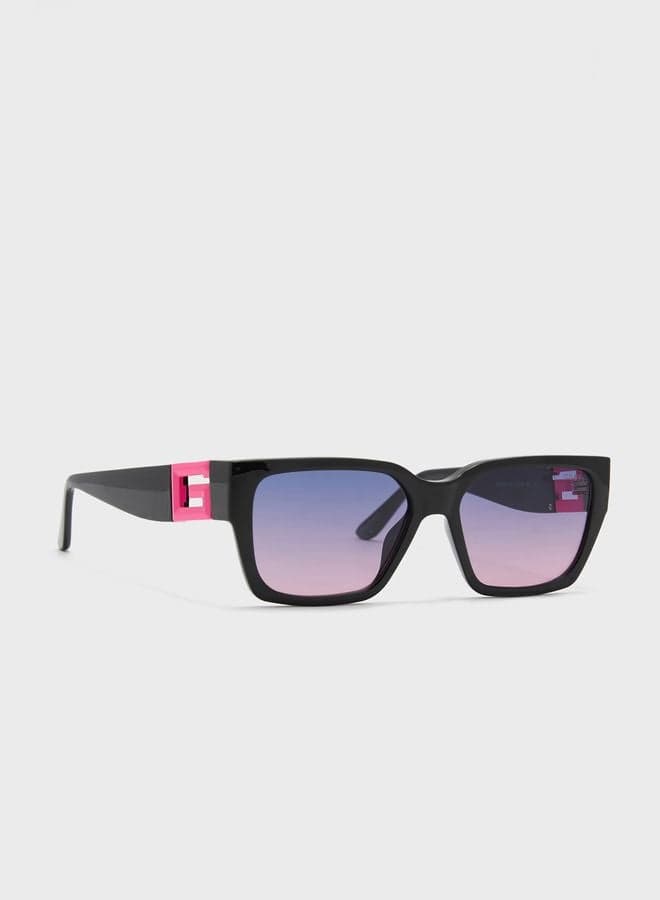 GUESS Chic Rectangle Sunglasses for Stylish Women - Image 1