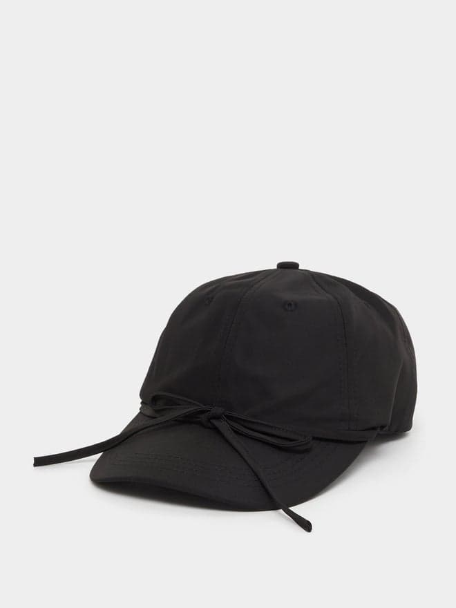 Styli Chic Black Women's Baseball Cap - Image 1