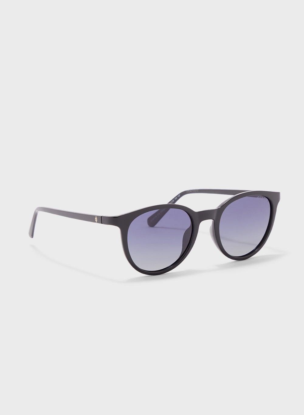 GUESS Men's UV Protected Sleek Round Sunglasses - Image 1