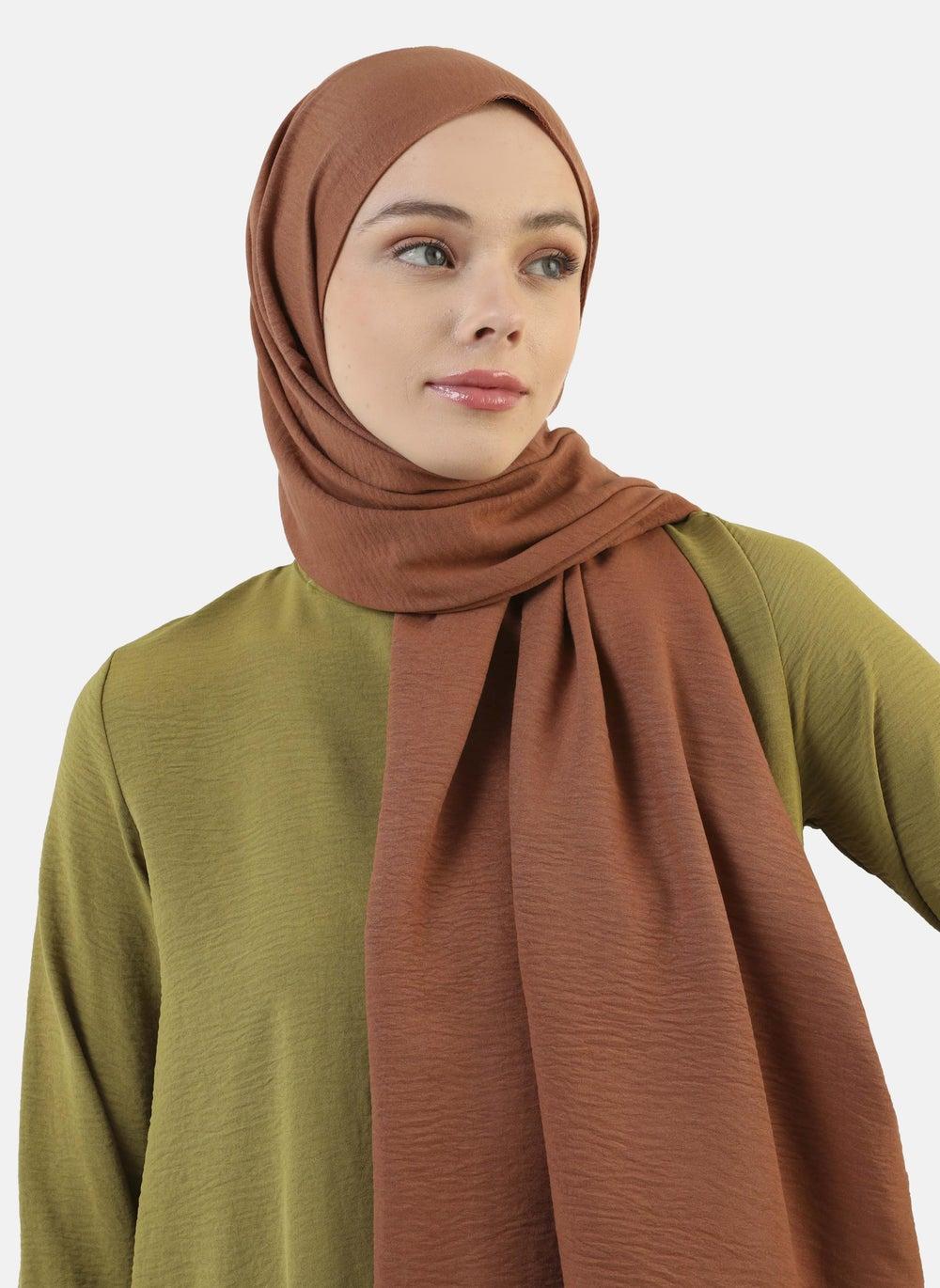Modanisa Women's Elegant Camel Shawl - A Touch of Sophistication - Image 1