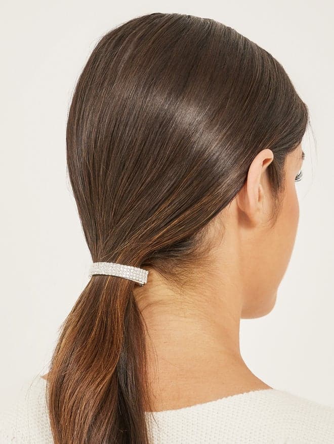 Styli Silver Embellished Hair Clip for Expression - Image 1