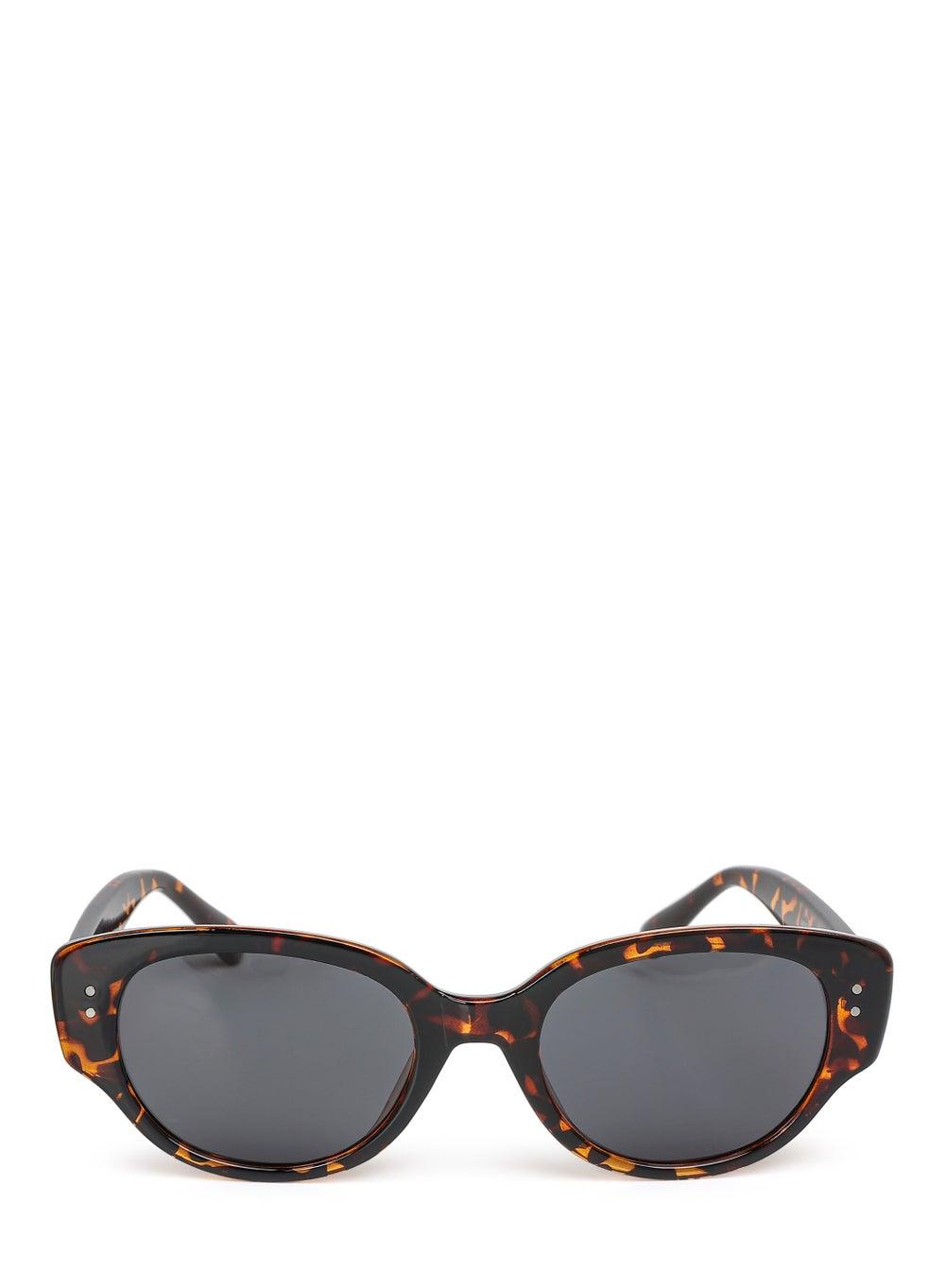 London Rag Chic Cat Eye Sunglasses in Leopard Print - Image 1
