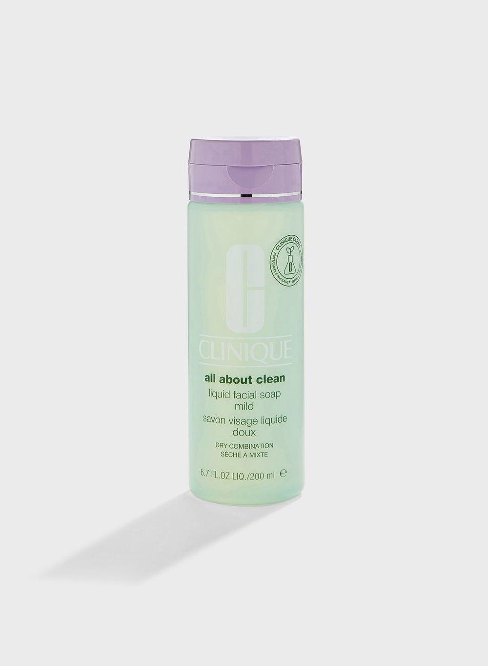 Gentle Hydration Liquid Face Wash 200ml - Image 1