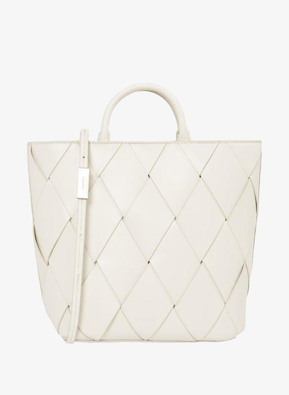CALVIN KLEIN Elegance MEDIUM TOTE BAG for the Modern Woman - Image 1