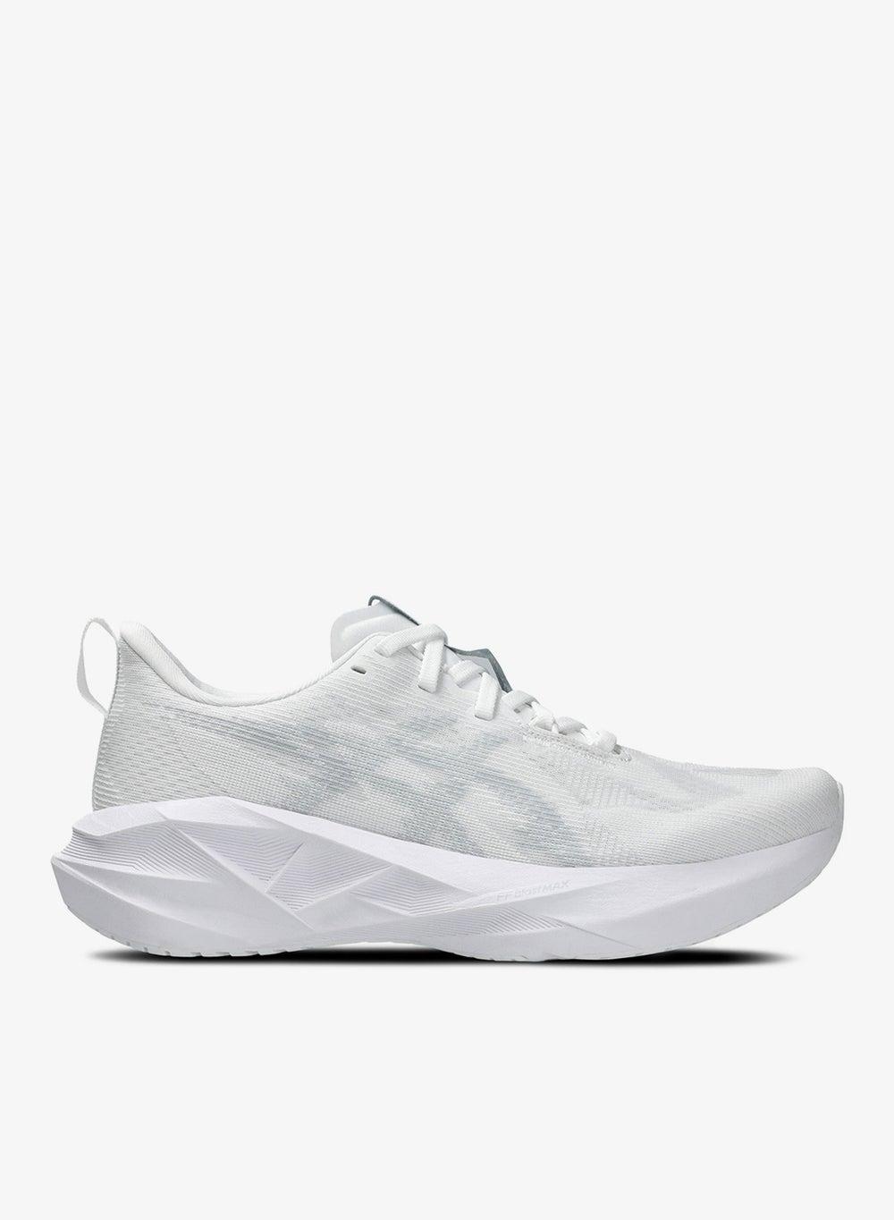 Asics Women's NOVABLAST 5 Sustainable Runner - White - Image 1