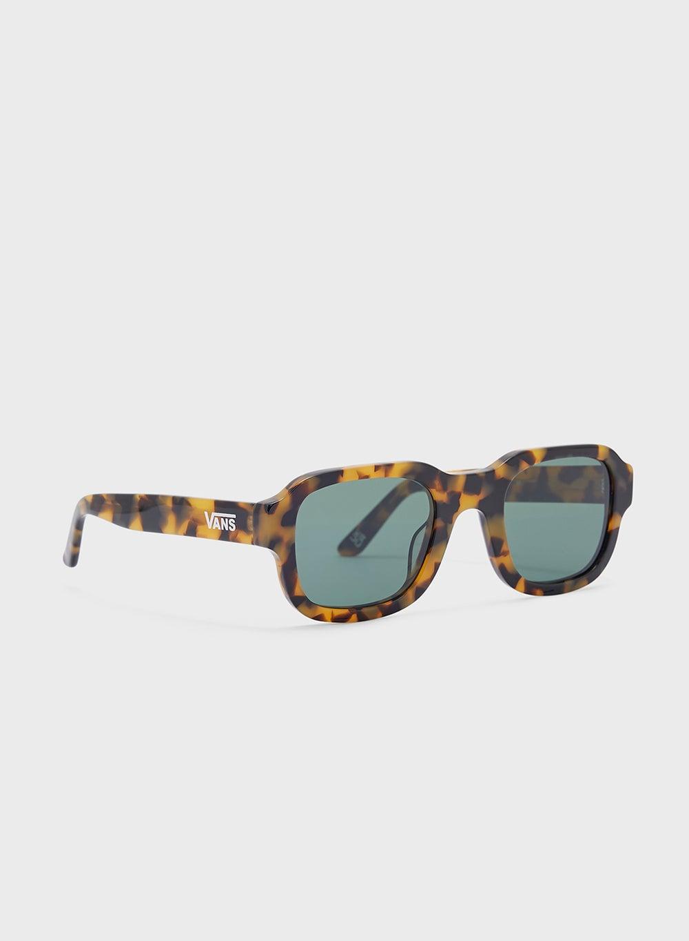 VANS 66 Elegance in Shade: Women's Square Sunglasses - Image 1