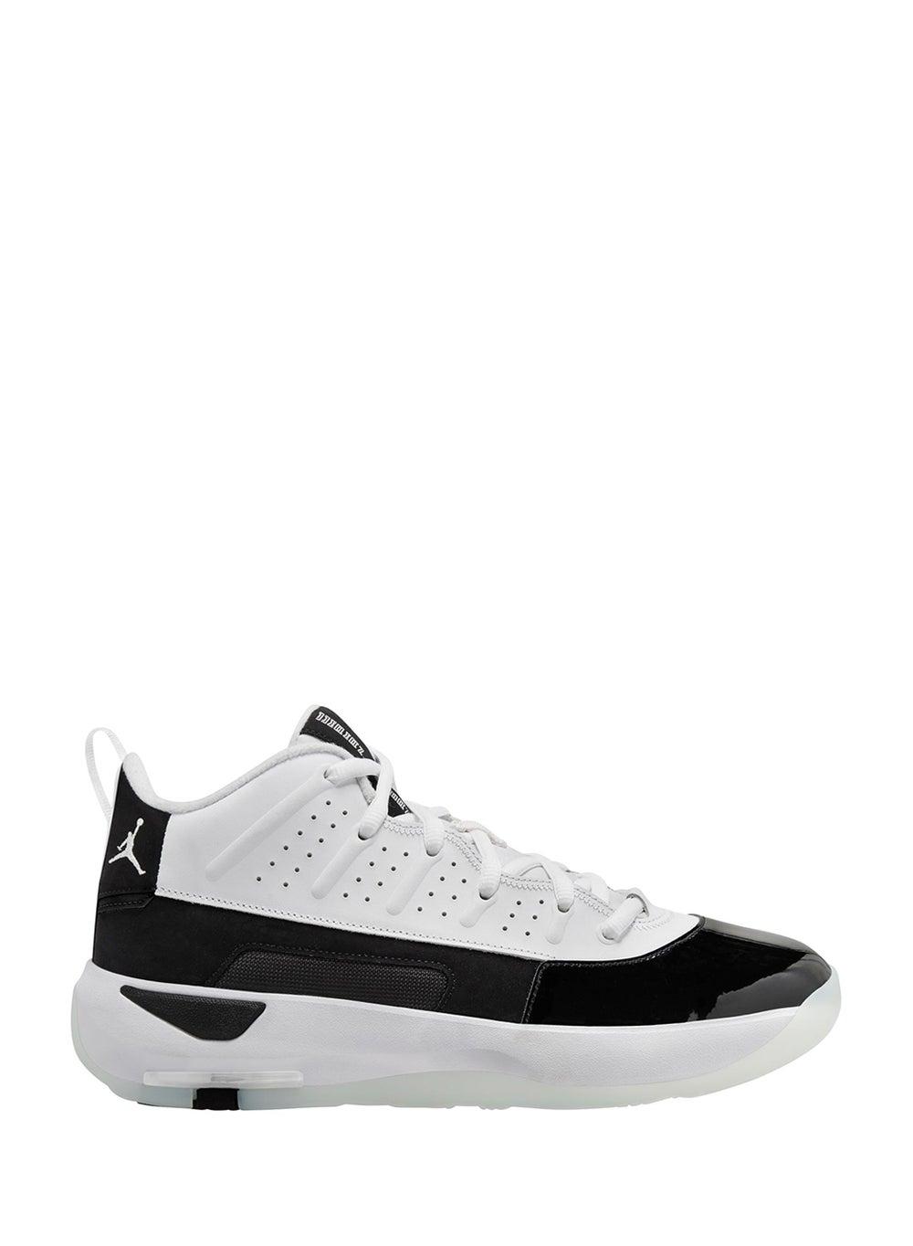 Jordan Max Aura 7 Sneakers - HQ2091 100 Lifestyle Elegance - Image 1