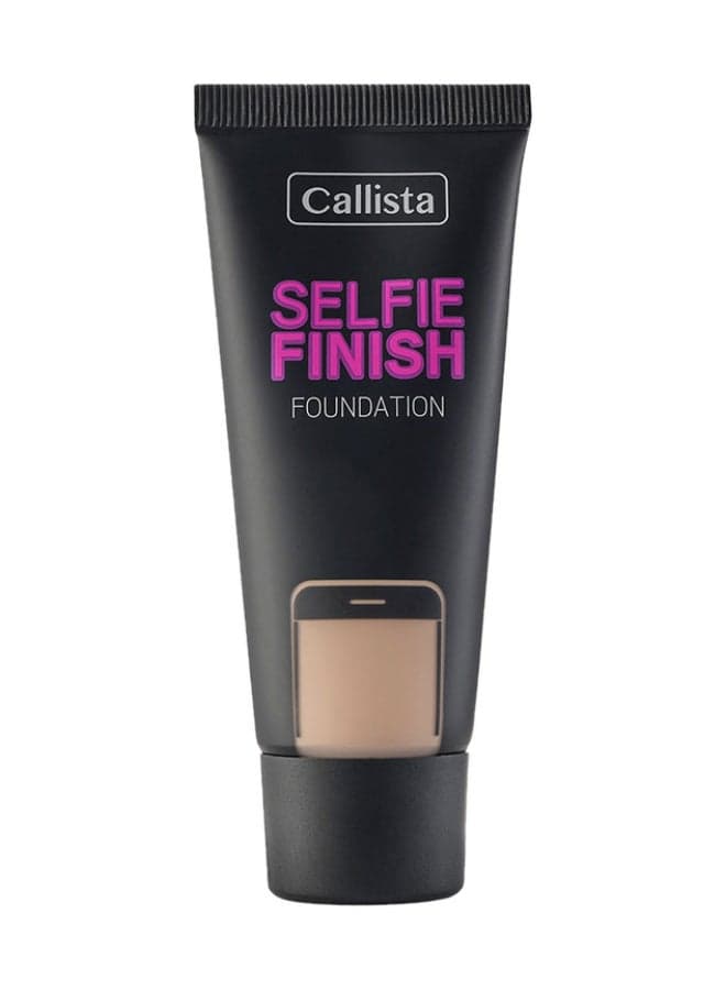 Selfie Finish Foundation 110 - Sandstone: Luminous and Hydrating - Image 1
