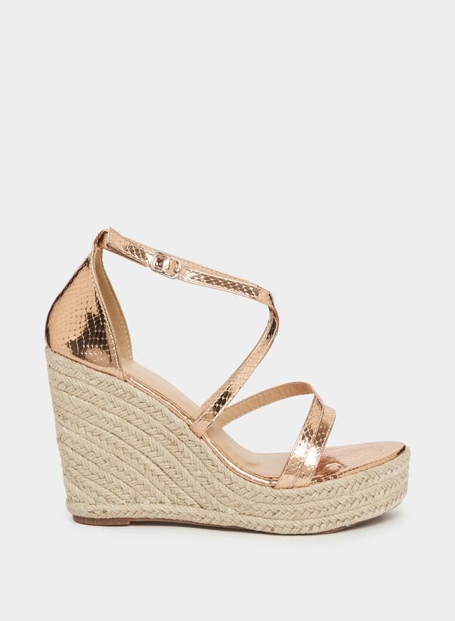 Elegant Chain-Accented Black Wedges - Model 7007383101 - Image 1
