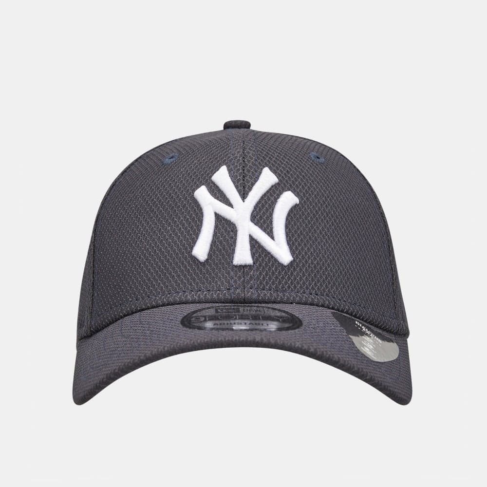 Elegant Diamond Era 9Forty New York Yankees Men's Cap - Image 1