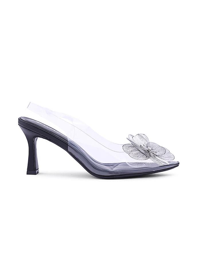 Elevate Lace-Up Heels: The Epitome of Chic - Image 1