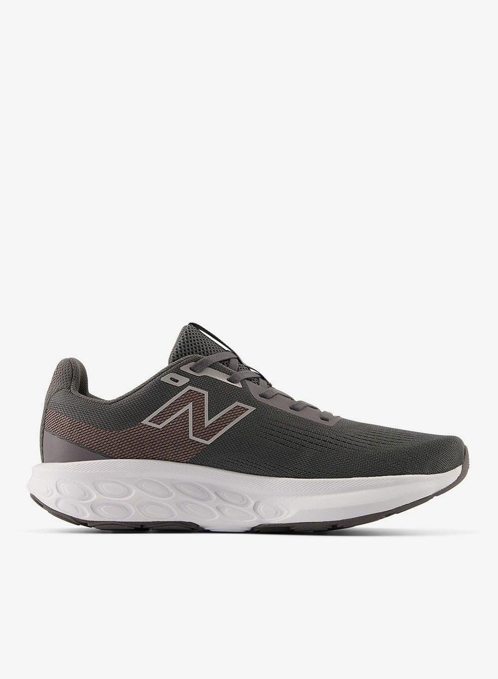 520 CASTLEROCK M520Cy9D: The Pinnacle of Performance Footwear - Image 1