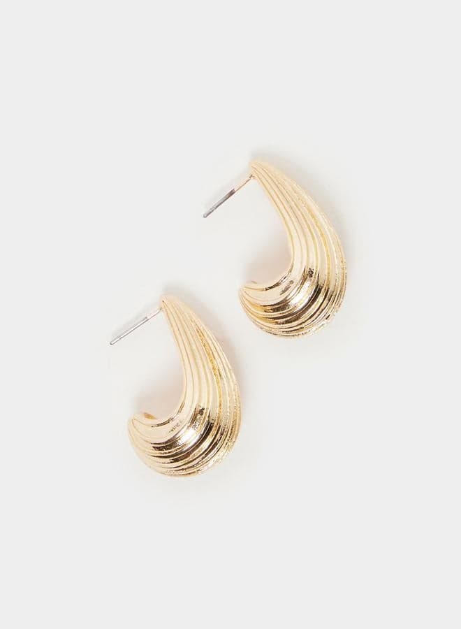 Styli Textured Stud Earrings: Chic Elegance for Every Occasion - Image 1