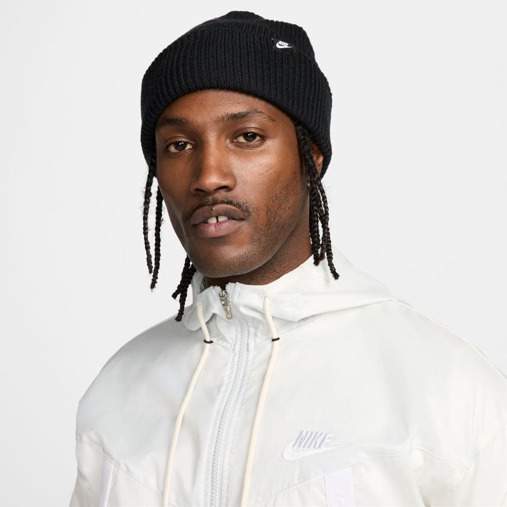 Nike Peak Futura Beanie: Cozy Elegance Meets Style - Image 1