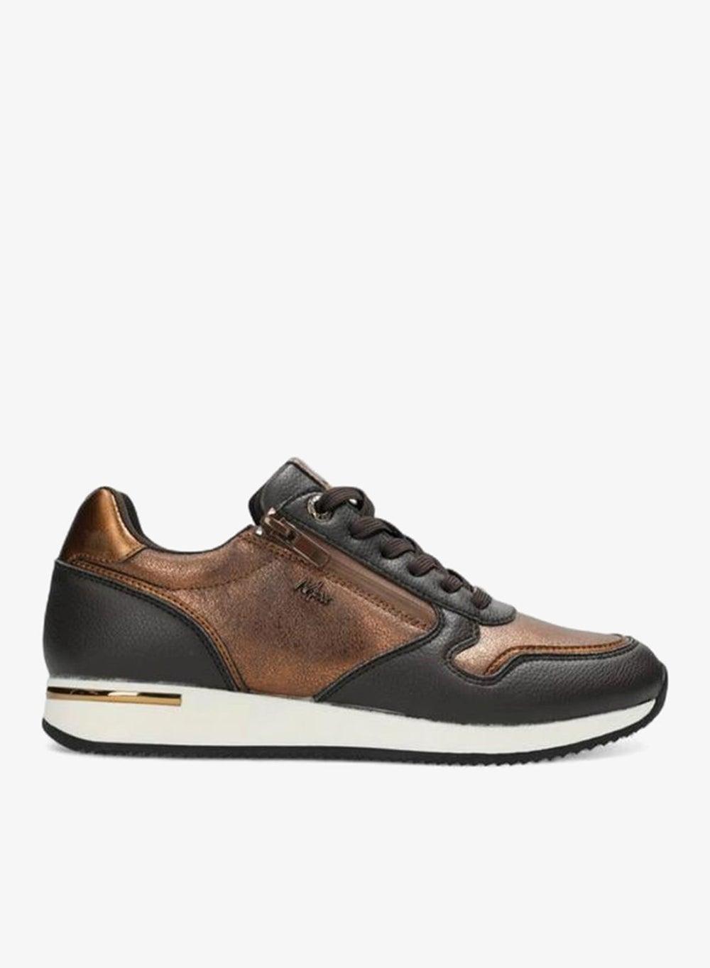 Mi001001953W Textured Black & Gold Lace-Up Sneakers - Image 1