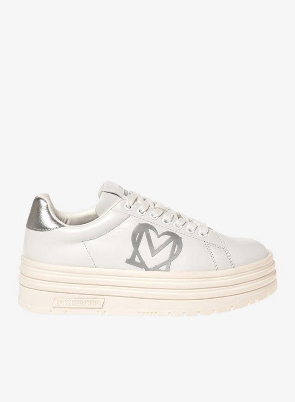 Love Moschino Ja15096G1Lia210B: Chic White Low Tops - Image 1