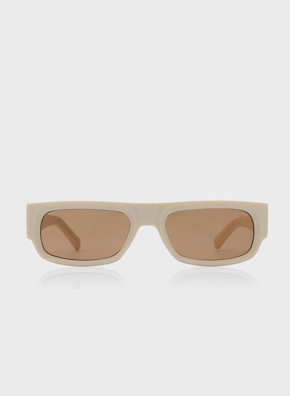 A.KJAERBEDE Jean Sunglasses - Elegance Meets Modern Chic - Image 1